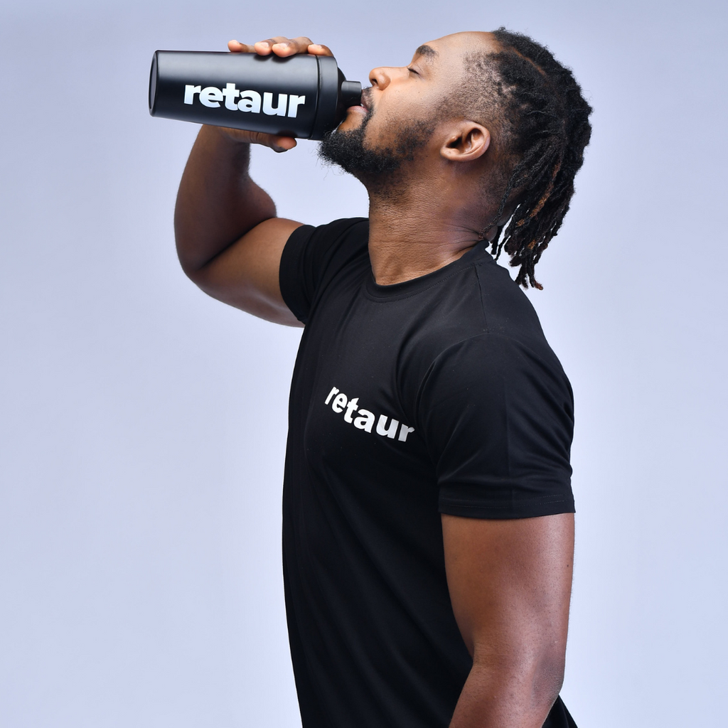 Retaur 700ml Metal Stainless Steel Water Bottle and Protein Shaker